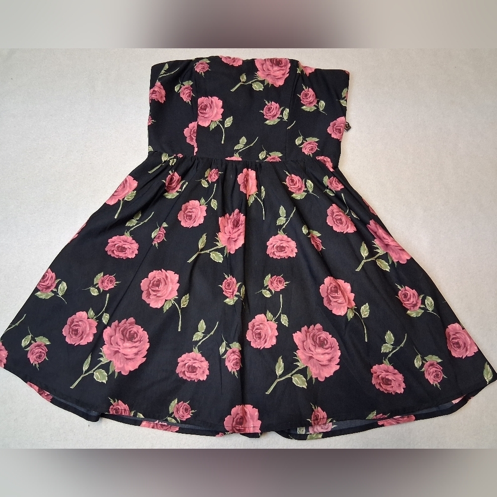 Forever 21 Black and Pink Floral Mini Dress
